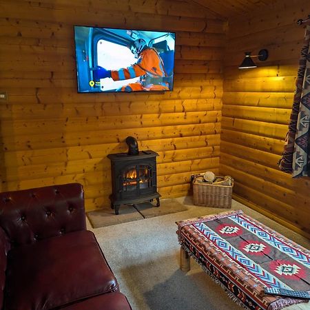 Pineshadow Lodge-Dog Friendly Kenwick Park Louth Louth  Exterior photo