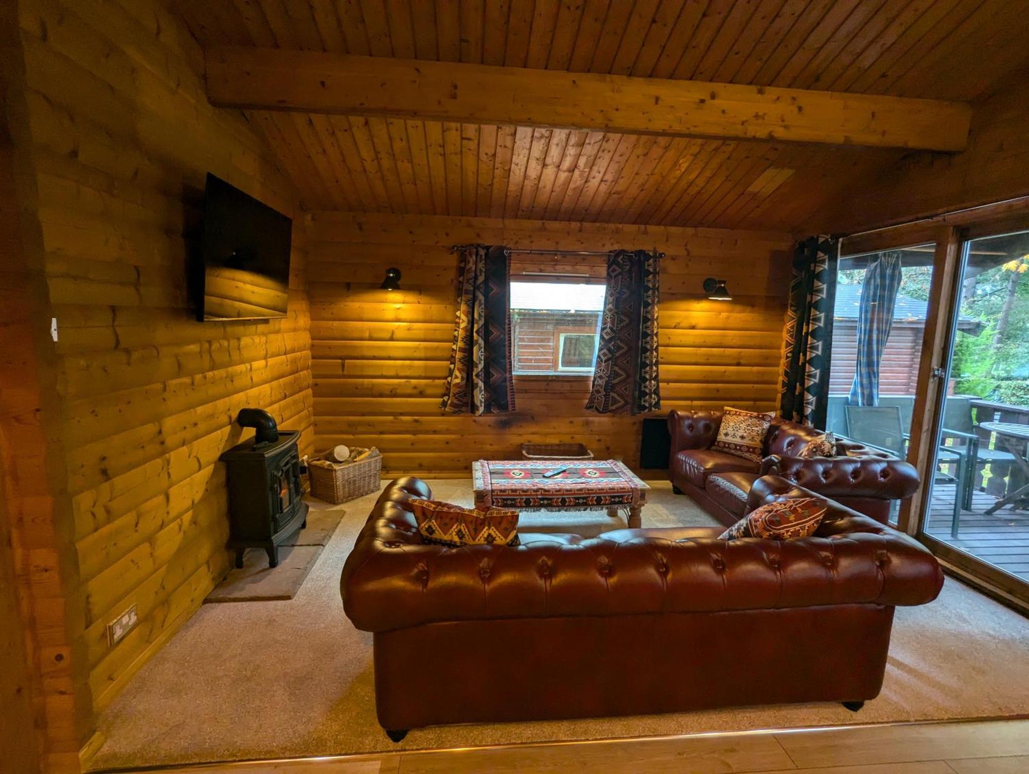 Pineshadow Lodge-Dog Friendly Kenwick Park Louth Louth  Exterior photo