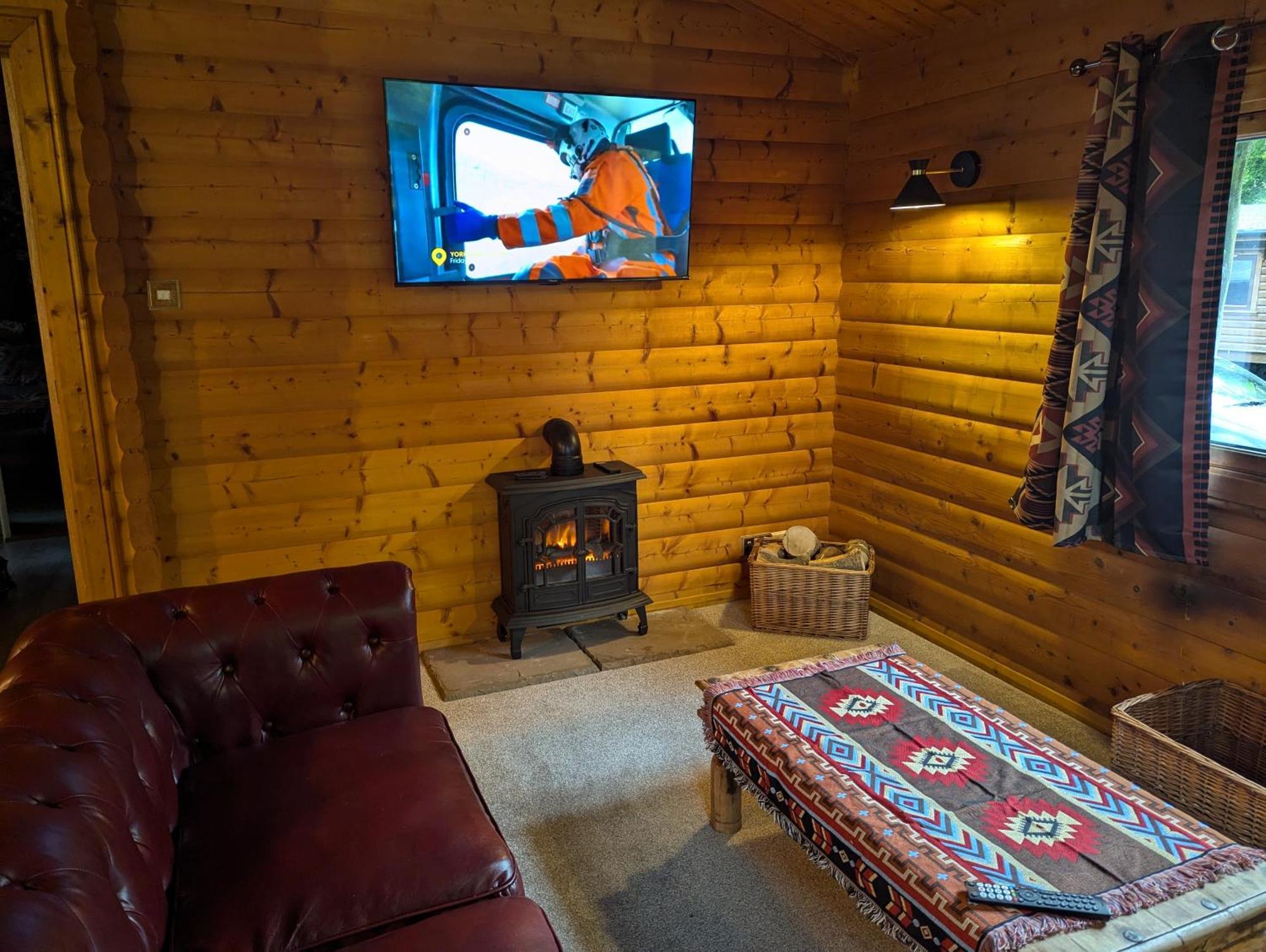 Pineshadow Lodge-Dog Friendly Kenwick Park Louth Louth  Exterior photo